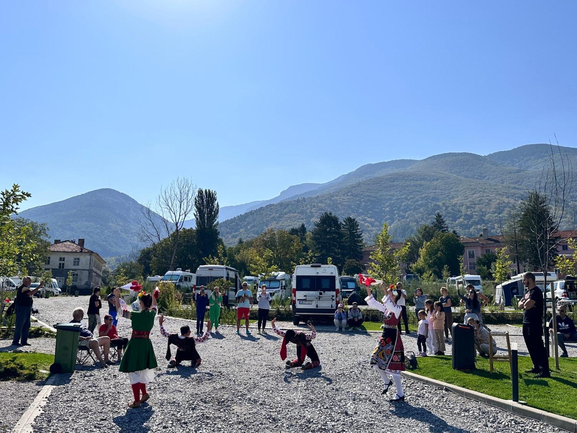 7 Lakes Camping Sapareva Banya Exterior foto